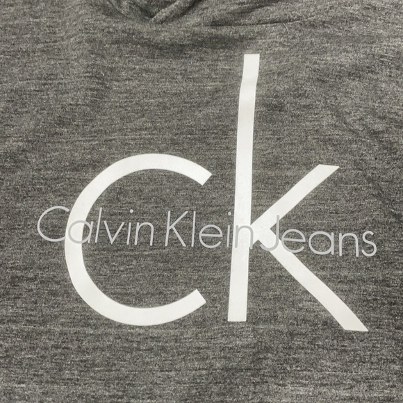 Calvin Klein long sleeve lightweight hoodie - Picture 2 of 12
